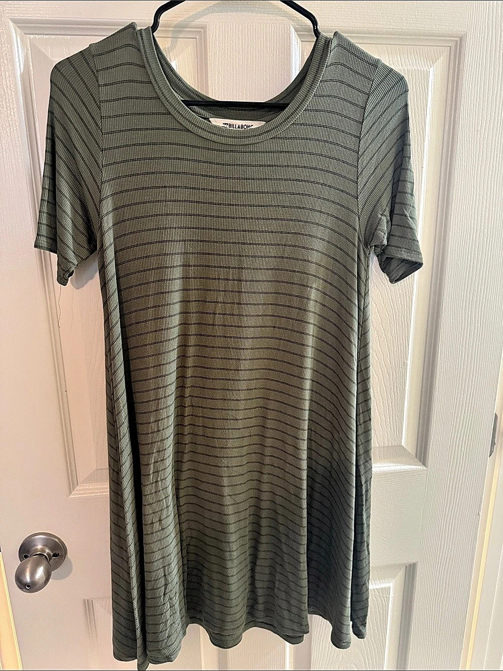 Billabong Striped Short Sleeve T-shirt Dress in Green Size Medium
